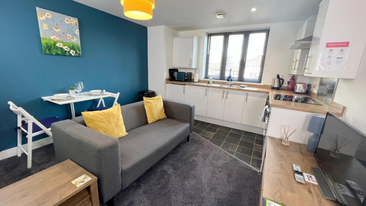 Cross Court, Stafford By Bell Apartments 외부 사진