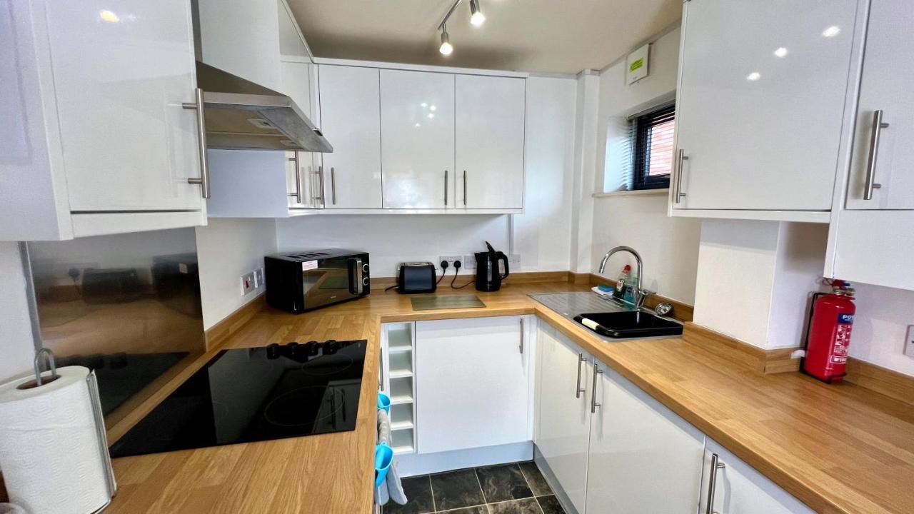 Cross Court, Stafford By Bell Apartments 외부 사진
