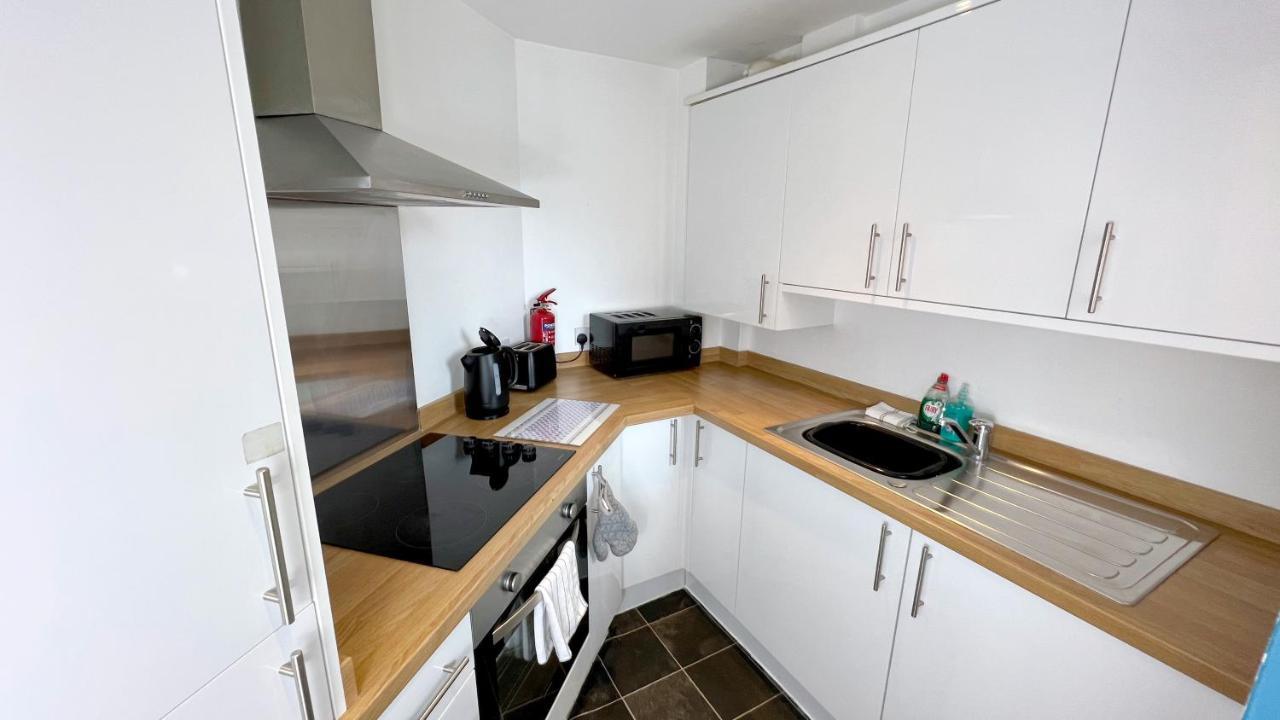 Cross Court, Stafford By Bell Apartments 외부 사진